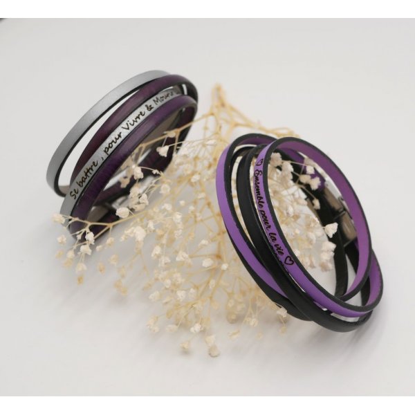 Pulsera doble de cuero a d&uacute;o personalizable mediante grabado