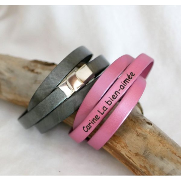 Pulsera de cuero mujer triple vuelta para personalizar el color y el grabado 