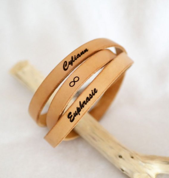 Pulsera de cuero mujer triple vuelta para personalizar el color y el grabado 
