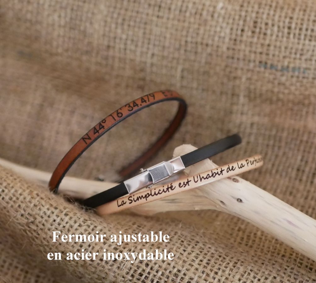 Pulsera de mujer en piel fina con estampado de serpiente en tonos azules