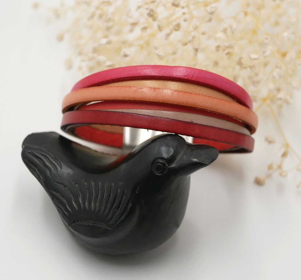 Pulsera de cuero para mujer en brazalete Rojo, Melocotón, Coral, Beige