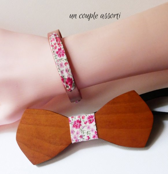Pulsera de mujer tr&iacute;o cuero &amp; liberty flores rosas 