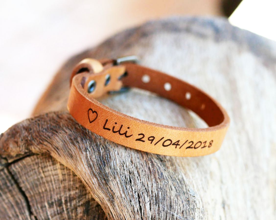 Pulsera para hombre en piel natural, grabada para personalizar 