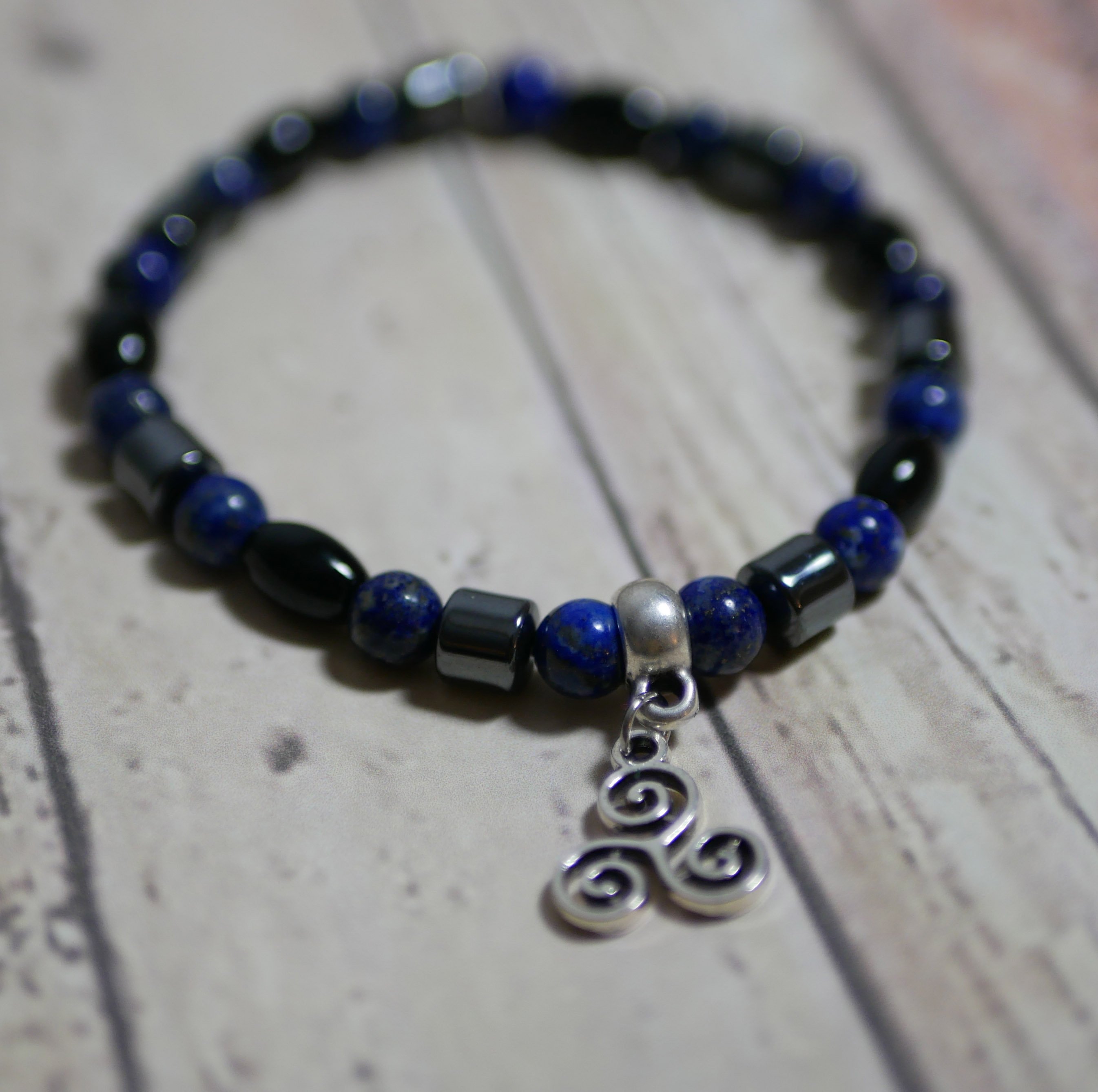 Pulsera de hombre en perlas Negro Azul y colgante a elegir