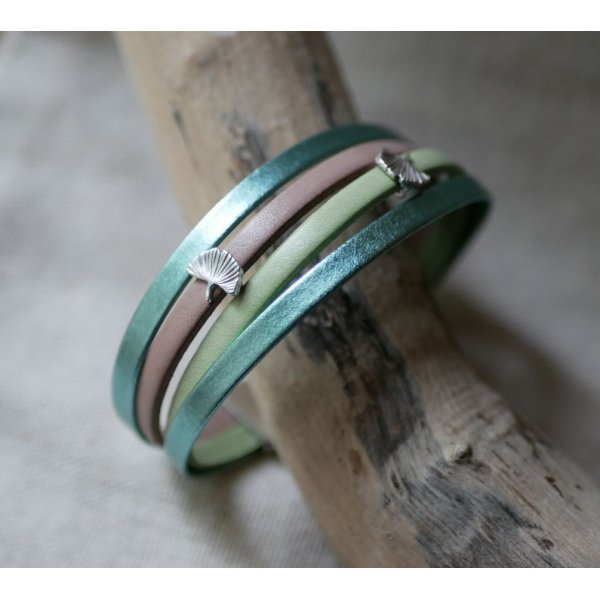 Pulsera brazalete de piel con dise&ntilde;o Ginkgo para personalizar 