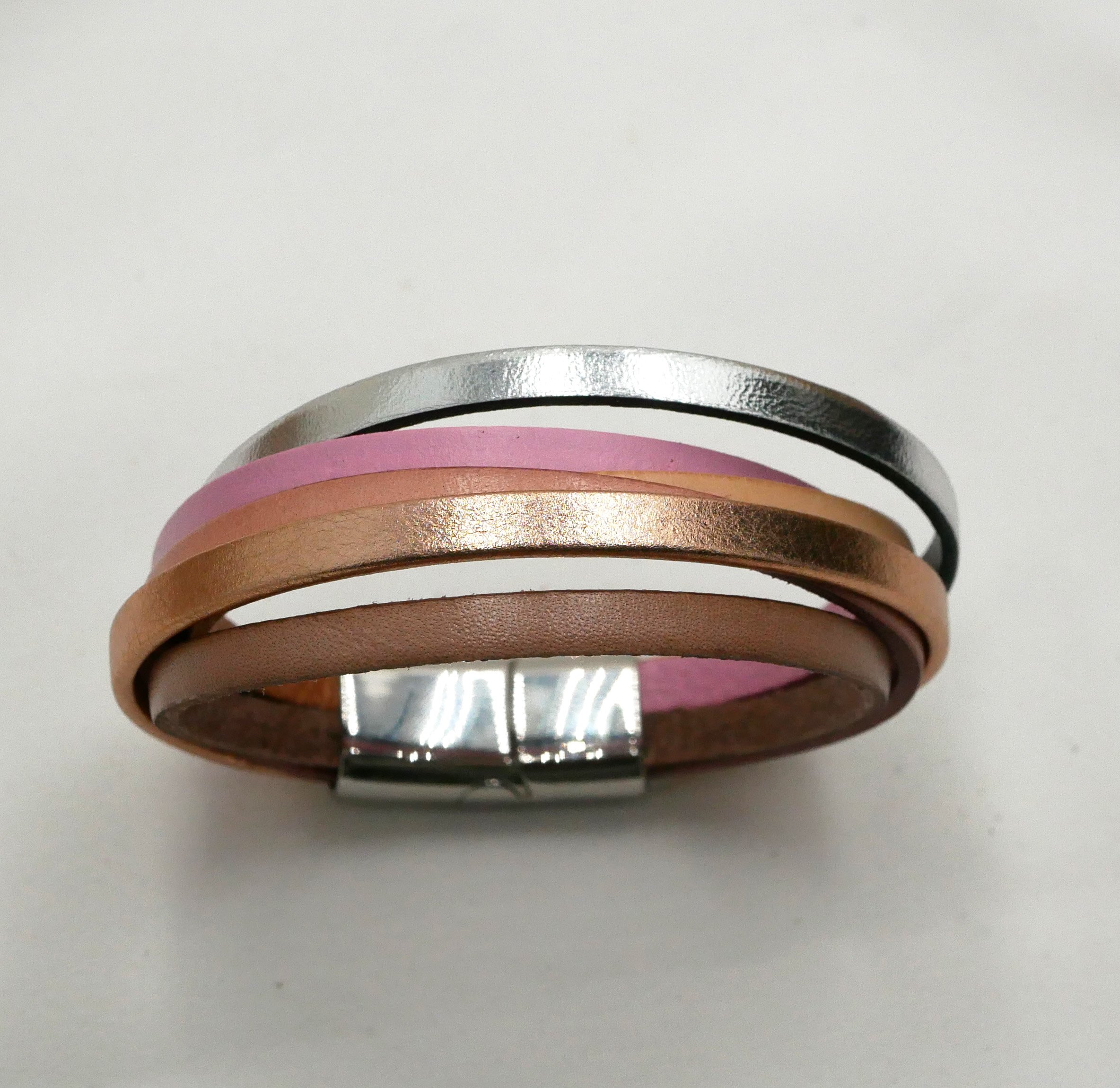 Pulsera brazalete multicuero, color melocot&oacute;n cobrizo