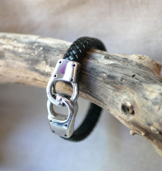 Pulsera de cuero trenzado color y tama&ntilde;o a elegir