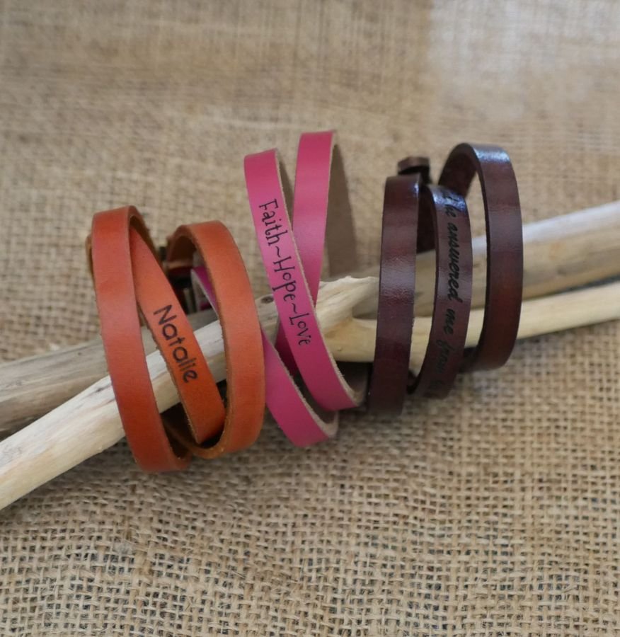 Pulsera mixta 3 vueltas en cuero color a elegir