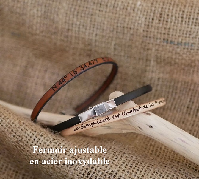 Bracelets personnalisés en cuir avec gravure et fermoir inox.