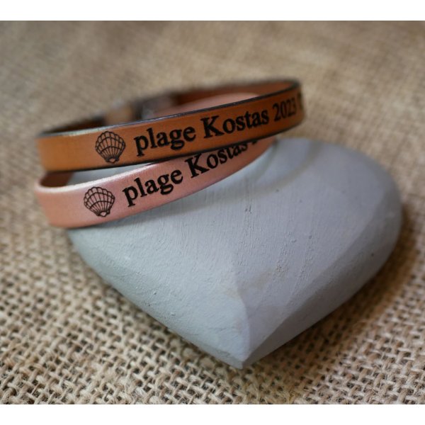 Regalo grabado para una pareja: 2 pulseras de cuero personalizadas con el mismo grabado 