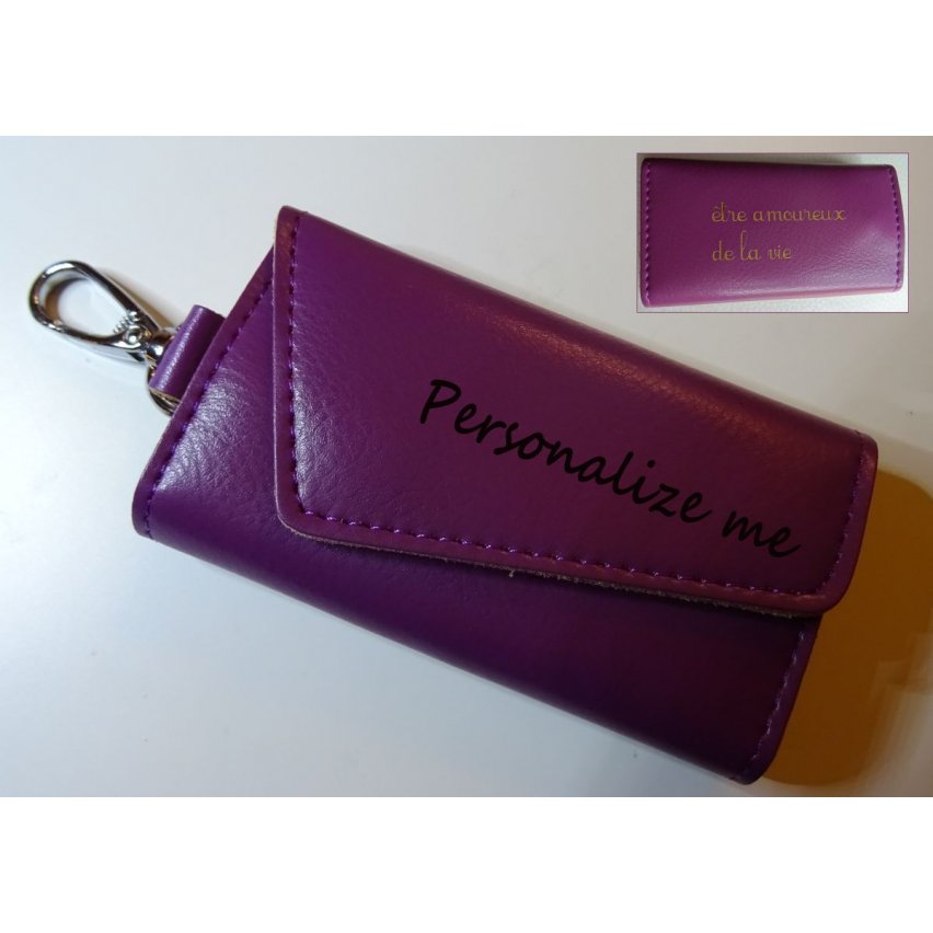 Estuche para llaves de cuero morado grabado