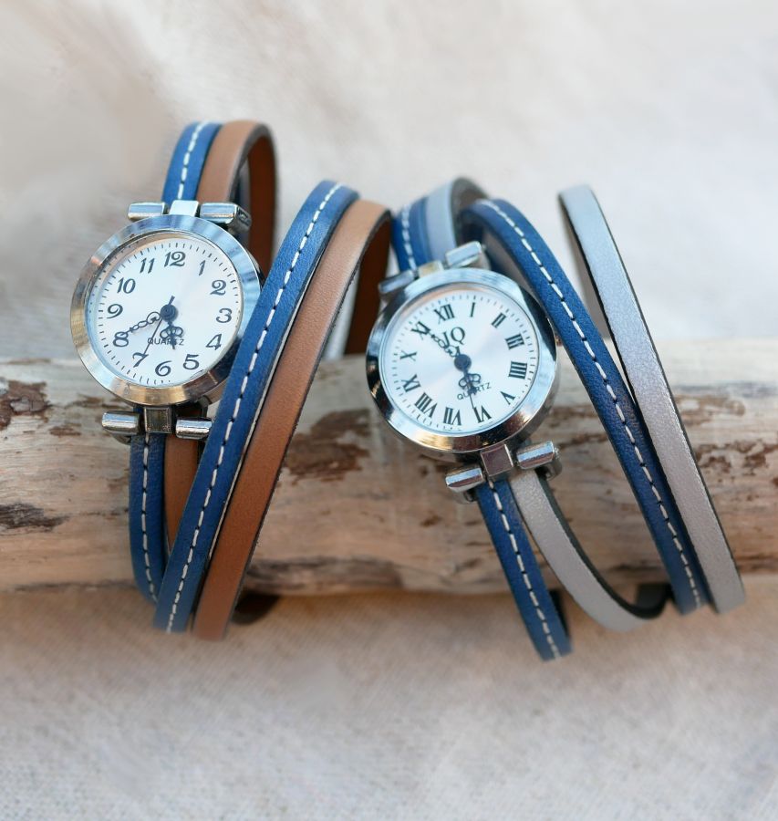 Reloj con doble correa de piel con pespunte azul y un segundo color a elegir personalizado 