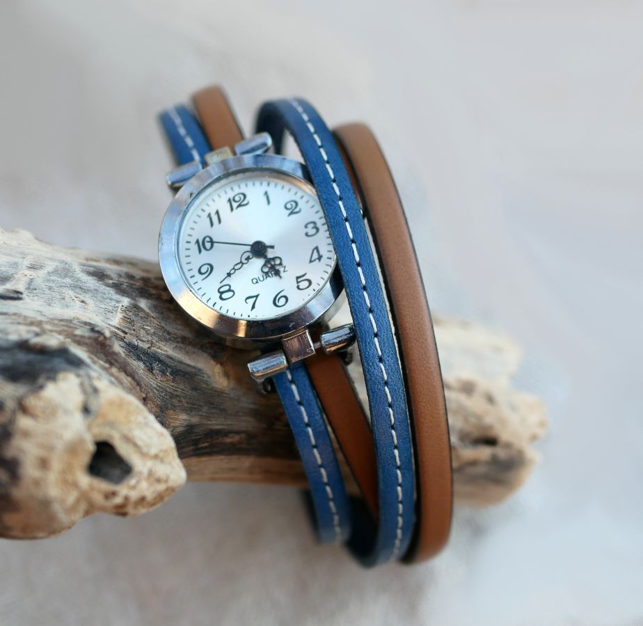 Reloj con doble correa de piel con pespunte azul y un segundo color a elegir personalizado 