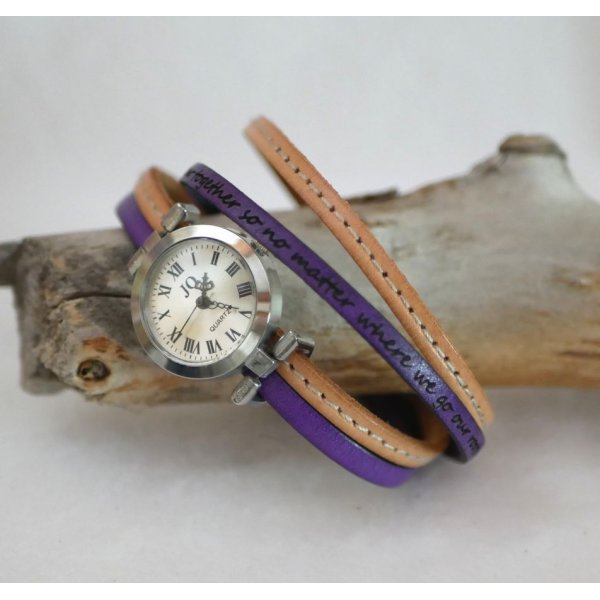 Reloj con doble correa de piel con pespunte natural y un segundo color a elegir para personalizarlo 