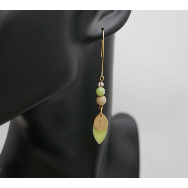 Juego de pendientes y pulsera de cuero con lentejuelas verde almendra