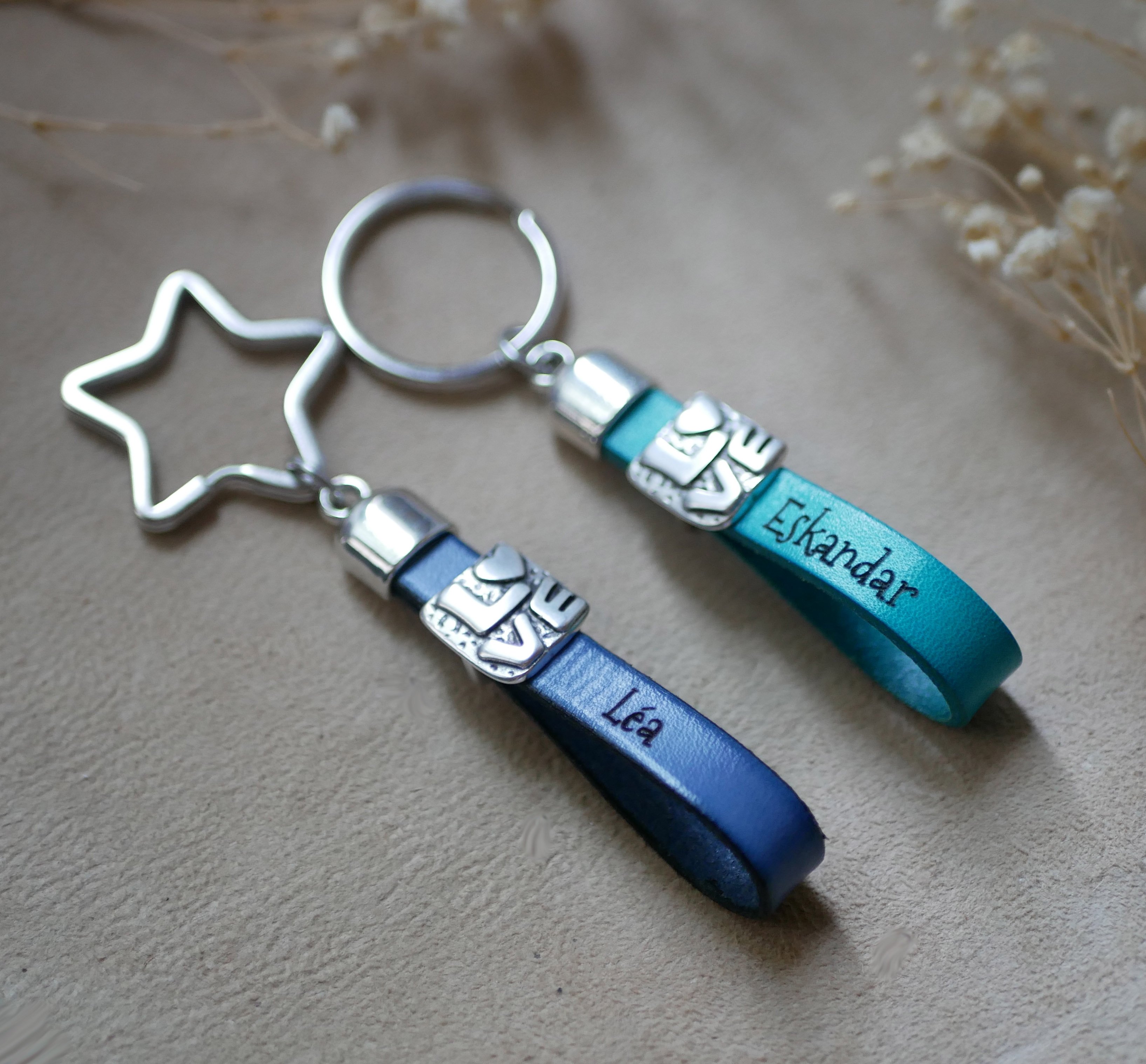 Llavero de piel Love, personalizable con grabado de San Valent&iacute;n