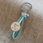 Llavero doble de piel con tapa de madera personalizada