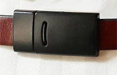 N-Cierre magnético Negro (+ 3.00 €)